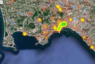 HeatMap della città di Napoli di feeds geolocalizzati e classificati