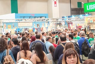 Instituto Hercílio Maes participa do Salão Internacional do Livro de Turim, na Itália