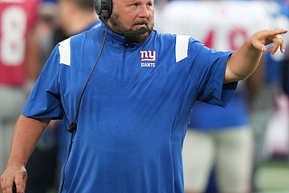 Picture of Giants head coach Brian Daboll