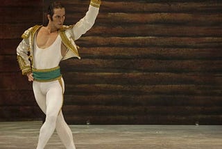 El ballet: la perspectiva artística de la vida. Entrevista con Roberto Rodríguez.