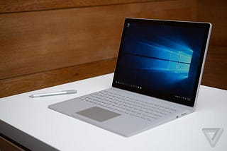 Почему Microsoft Surface Book — это не MacBook?