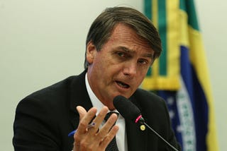 A conivência das redes com as milícias digitais de Jair Bolsonaro
