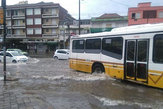 Verbas para conter alagamentos caem 50% em dois anos em Porto Alegre