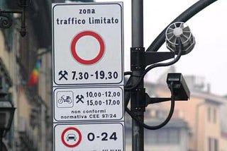 Driving in a ZTL with a rental car in Italy — Detailed guide (2023)