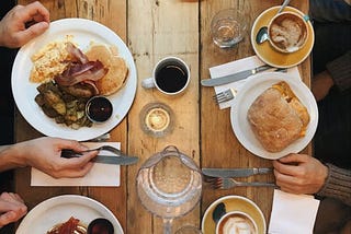 Just how much calories should you be eating at middle age