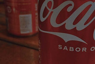 Hoje eu tomei um litro de Coca Cola