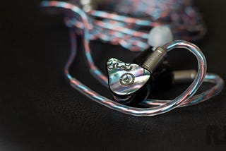Juzear Defiant Review: Sub-$100 All-Star