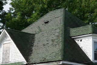How Do You Know If Your Roof Is Rotting?