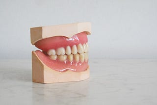 How Tobacco Can Effect On Your Teeth