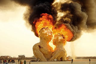 Os Motivos Errados de ir ao Burning Man (e os Certos)