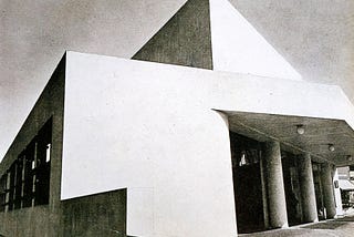 解説｜建築作品概念の成立 ──建築と写真の1930年代