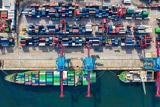 Smart containers: monitorea tu carga marítima con precisión