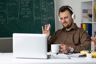 Angielski online dla dorosłych: Wygodne uczenie się języka