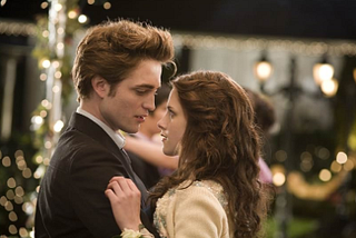 Twilight by Stephenie Meyer: A Candid Review