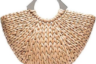 FASHION HACK 101: SWITCHING UP A LOOK FROM BLAND TO STYLISH