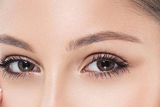 Pros and Cons of Microblading Treatment