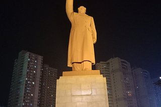 Statue of Chairman Mao outside the Dandong Train Station