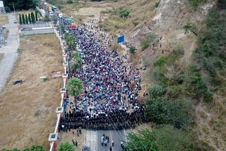 Migrant caravan: Guatemala blocks thousands bound for US