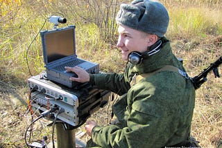 INTEGRAZIONE E SVILUPPO DEI REPARTI DELLE TRASMISSIONI NELLE F.A. RUSSE