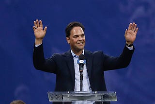 Mike Piazza’s Daughter to Attend Notre Dame
