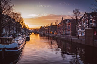 Image of Amsterdam, clicked by Piotr Chrobot on Unsplash