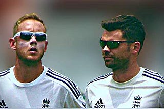 Image of Stuart Broad and James Anderson.