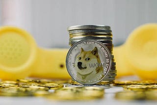 Dogecoin : To buy or not to buy (the dip)