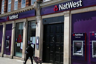 Analysts: UK Banks to ‘feel squeeze’; NatWest and Lloyds in best position