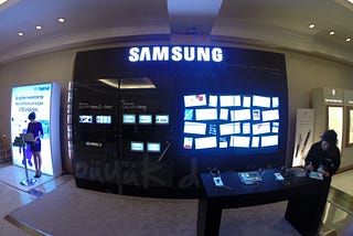 Moderated video wall application for Samsung