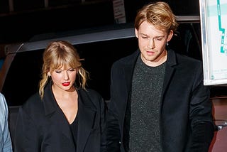 Taylor Swift Is Secretly Engaged To Beau Joe Alwyn, And We Couldn’t Be Happier