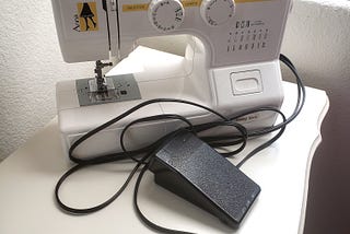 How To Buy a Sewing Machine