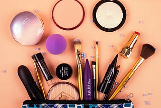 How To Look Like You’re Wearing A Full Face Of Make-Up With Less Than 5 Products