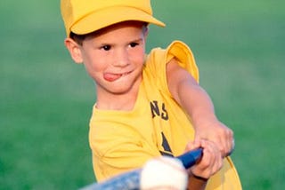 Perfecting a Proper Swing in Tee Ball