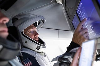 UI/UX Aboard the SpaceX Dragon