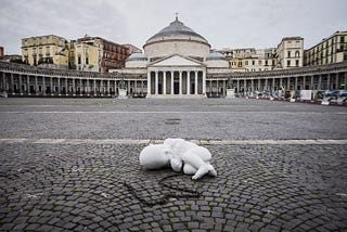 ‘Look down’, the marble child in Piazza Plebiscito, Naples
