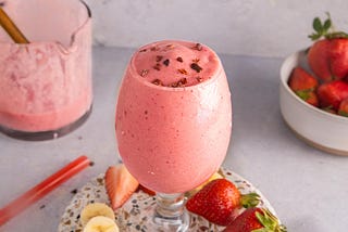 Sweet Strawberry Smoothie Recipe: Healthy Bliss