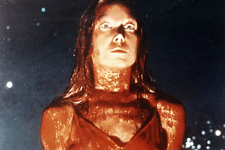 Llamas, sangre y redención: la furia femenina en el género de terror (Parte I)
