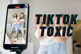 Dancing Teenagers posing in front of a smartphone for a TikTok video recording