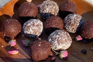 Bliss Balls to Balance the Head & the Heart.