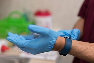 Business Benefits of Using Disposable Gloves