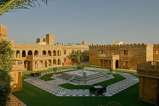 Luxury royal Fort Hotels near Jaisalmer Rajasthan