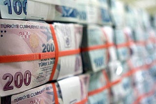 Mutluluğun Anahtarı Para mı, Deneyimler mi ?