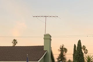 Does anyone still use a roof antenna?