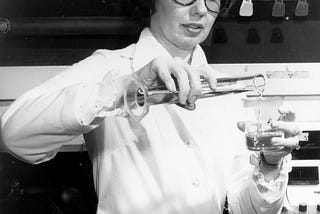 Barbara Askins, Physical Chemist & First Woman ‘National Inventor of the Year’