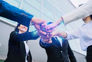 Overcome the disadvantages of centralized exchanges by using a bitcoin p2p trading platform
