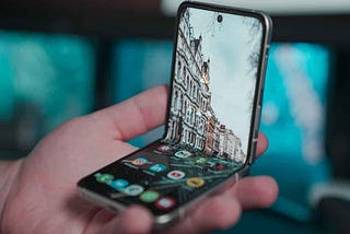 Foldable iPhone Release Date 2022