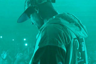 El oficio del MC: Lil Supa antes de un concierto