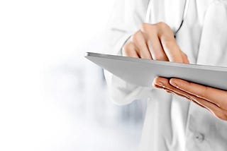 5 Simple Ways to Engage Doctors with Technology