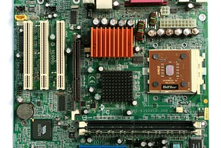 4 Penyebab Kerusakan Motherboard dan Cara Mengatasinya, Yuk Simak!