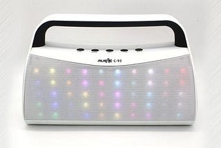 How to choose a Bluetooth speaker with LED light to liven up your life?